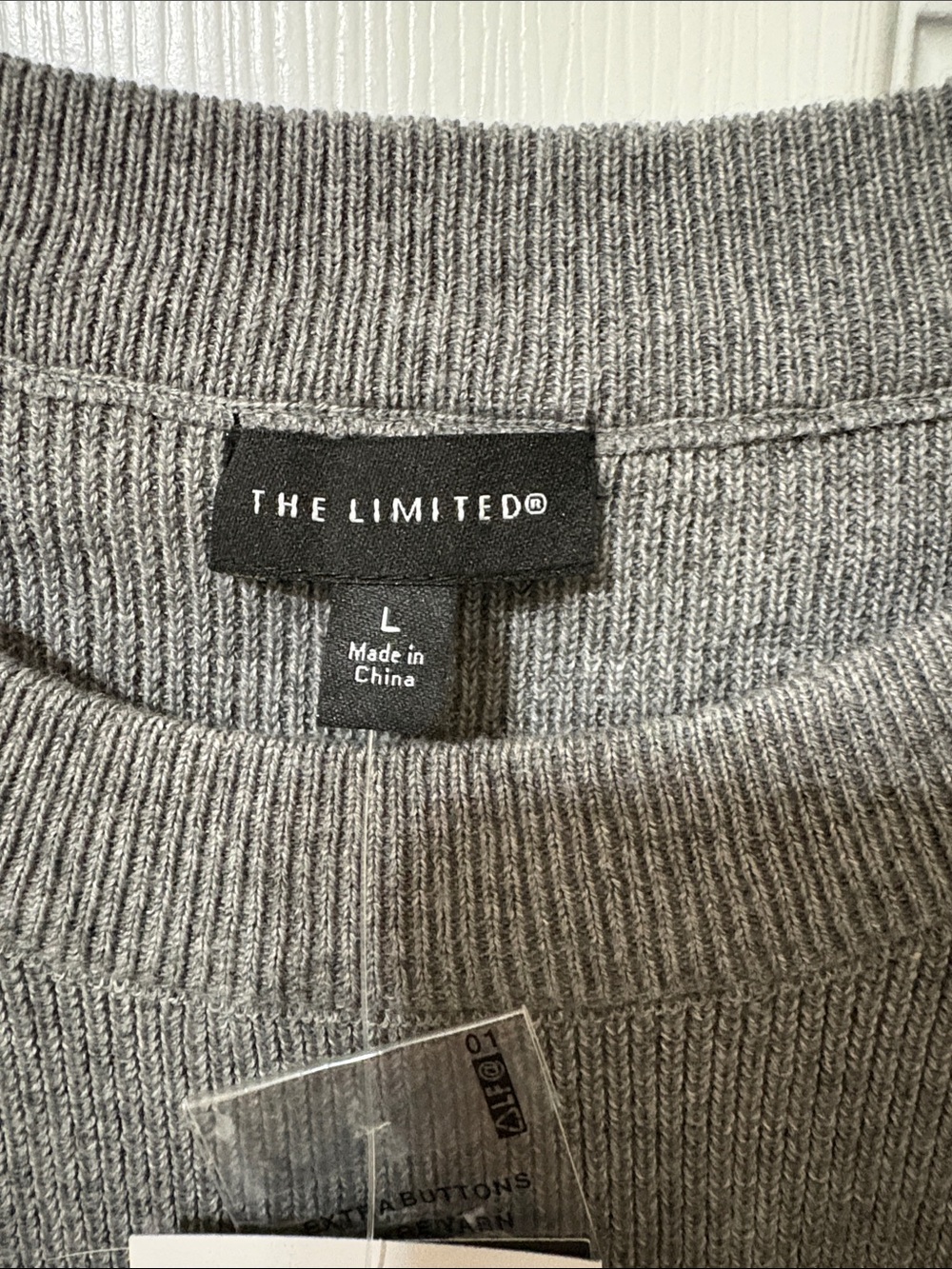 The Limited Gray Crewneck Puff-Sleeve Sweater - Picture 3 of 4